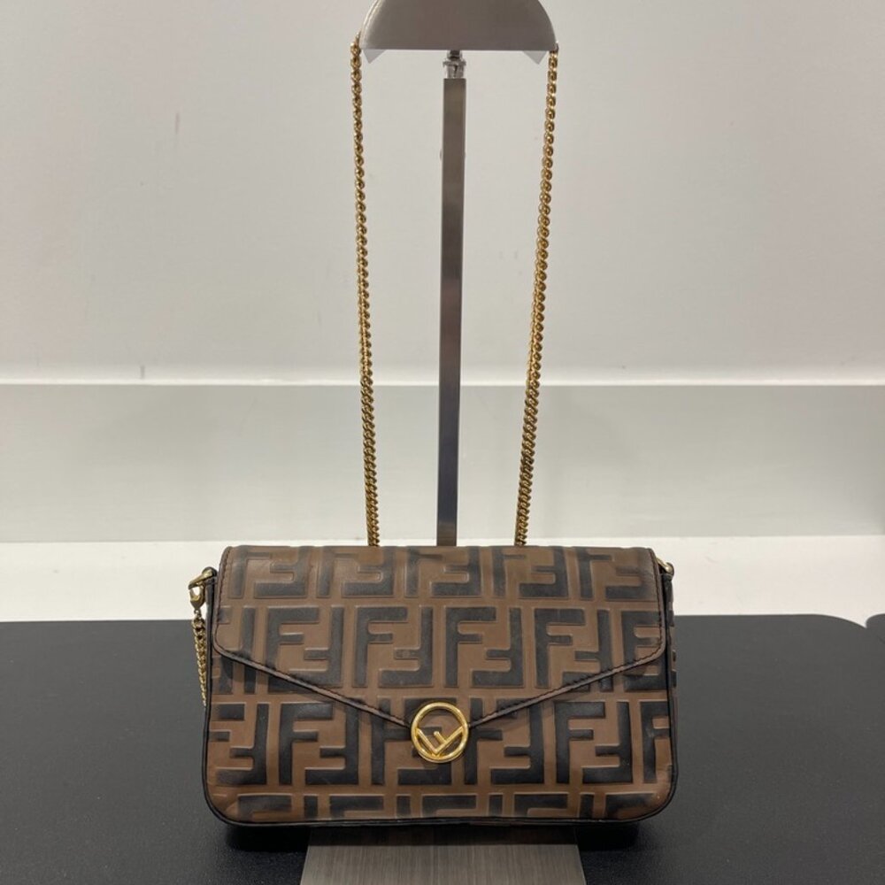 Fendi Small Crossbody/WOC Handbag (JB1354)